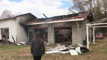 En Gironde, les incendies sont désormais fixés. Ceux qui ont perdu leur maison, leur voiture ou leurs biens s'interrogent maintenant sur les indemnisations.&nbsp; (CAPTURE ECRAN FRANCE 2)