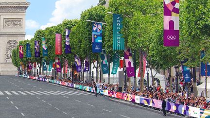 Voici à quoi ressemblera l'habillage des Champs-Elysées pendant les Jeux de Paris en 2024. (Paris 2024)