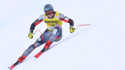 Aleksander Aamodt Kilde s'est montré intraitable, lors du super-G de Val Gardena, vendredi 17 décembre 2021 en Italie. (MARCO BERTORELLO / AFP)