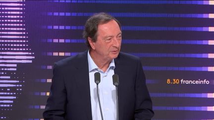 Michel-Edouard Leclerc, président du comité stratégique des centres E.Leclerc, était l'invité du 8h30 franceinfo, jeudi 4 janvier 2024. (FRANCEINFO / RADIOFRANCE)