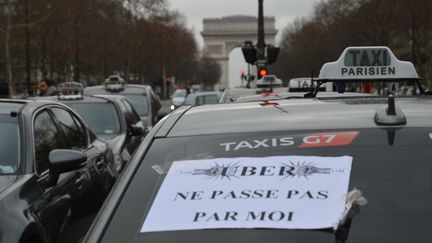 Grève des taxis : une journée de mobilisation très mouvementée