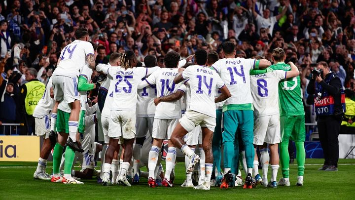 Les joueurs du Real Madrid après avoir éliminé Manchester City en demi-finale de la dernière Ligue des champions, le 4 mai 2022. (DAX IMAGES / AFP)