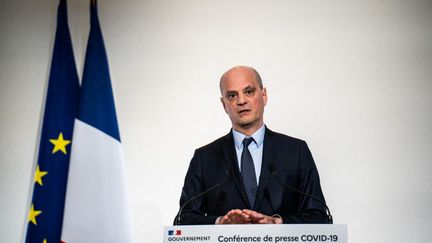 Jean-Michel Blanquer lors d'une conférence de presse sur la situation sanitaire, au ministère de la Santé, à Paris, le 22 avril 2021. (XOSE BOUZAS / HANS LUCAS / AFP)