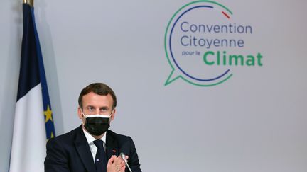 Emmanuel Macron lors de sa rencontre avec la Convention citoyenne pour le climat, lundi 14 décembre 2020. (THIBAULT CAMUS / POOL)