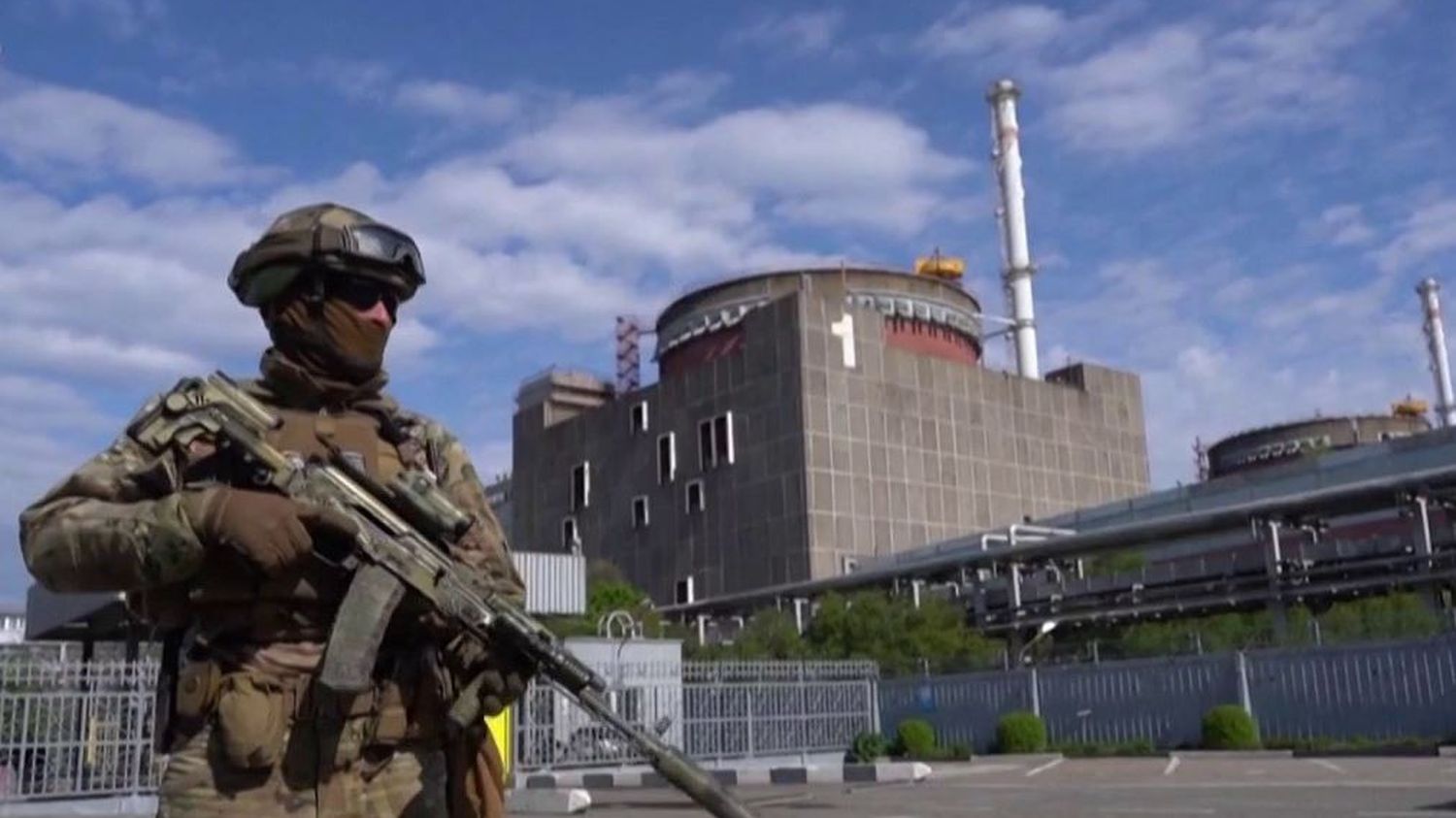 Guerre en Ukraine : la plus grande centrale nucléaire d’Europe sous ...