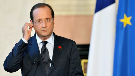 Le pr&eacute;sident fran&ccedil;ais&nbsp;Francois Hollande devant la presse, apr&egrave;s sa rencontre avec le pr&eacute;sident du Conseil Italien,&nbsp;Mario&nbsp;Monti,&nbsp;le&nbsp;4 septembre 2012 &agrave; Rome. (ANDREAS SOLARO / AFP)