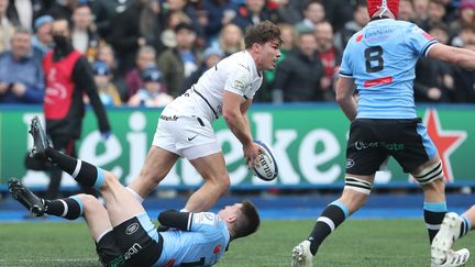 Le demi de mêlée toulousain, Antoine Dupont, contre Cardiff en Champions Cup, le 11 décembre 2021. (GEOFF CADDICK / AFP)