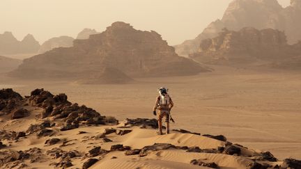 L'astronaute Mark&nbsp;Watney (Matt Damon) est laissé pour mort dans "Seul sur Mars", de Ridley Scott, sorti en salles le 21 octobre 2015. (20TH CENTURY FOX FRANCE)