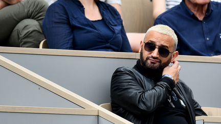 L'animateur de C8, Cyril Hanouna, lors du tournoi de Roland-Garros, le 31 mai 2019 à Paris. (MARTIN BUREAU / AFP)