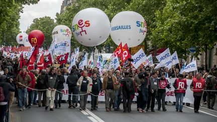 Des enseignants manifestent contre la réforme du collège, à Paris, le 19 mai 2015. (YANN KORBI / CITIZENSIDE / AFP)