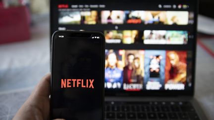 La plateforme de streaming&nbsp;Netflix, le 15 septembre 2020, à Paris. (ANTOINE WDO / HANS LUCAS / AFP)