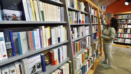 Une librairie de Morlaix, le 19 août 2019. (CLAUDE PRIGENT / MAXPPP)