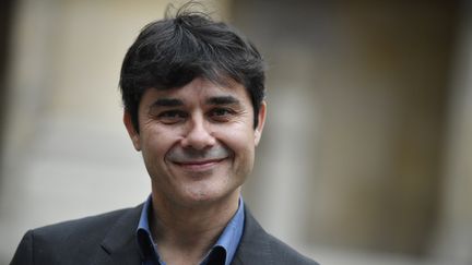 En 2019, Laurent Binet remporte le grand prix de l'Académie française pour "HHhH", récit de l'assassinat de Reinhard Heydrich, chef de la Gestapo et planificateur de la solution finale. (JULIEN DE ROSA / EPA via MaxPPP)