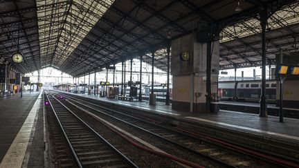 La gare de Toulouse-Matabiau, vidée par la grève, le 5 décembre 2019 à Toulouse (Haute-Garonne). (FREDERIC SCHEIBER / HANS LUCAS / AFP)