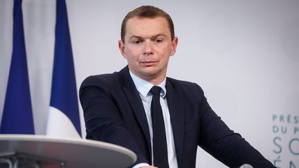 Le ministre du Travail, Olivier Dussopt, lors de la présentation du plan de sobriété énergétique, le 6 octobre 2022. (MAXPPP)