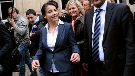 Cécile Duflot arrive au ministère français de l'Agriculture, à Paris, le 17 mai 2012. (AFP - Jean-François Monier)