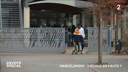 Envoyé spécial. Harcèlement scolaire : l'école en faute ?