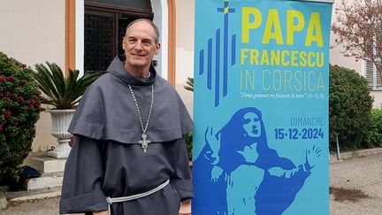 Mgr François Bustillo, cardinal d'Ajaccio, est l'artisan de la visite du pape François en Corse, le 15 décembre 2024. (MAUREEN COFFLARD / AFP)