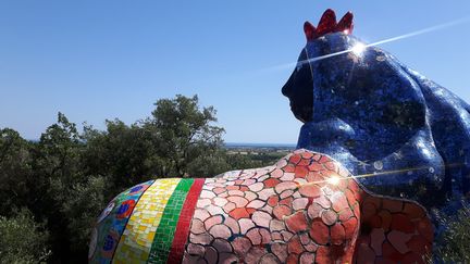 &nbsp;Le Jardin des tarots créé par la plasticienne franco-américaine Niki de Saint Phalle en Italie. (MATHILDE IMBERTY / RADIO FRANCE)