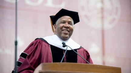 Robert F. Smith à la cérémonie de remise des diplômes à l'université de&nbsp;Morehouse&nbsp;le 19 mai 2019. (MARCUS INGRAM / GETTY IMAGES NORTH AMERICA)