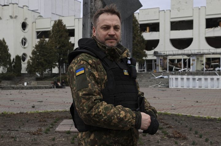 Le ministre de l'Intérieur ukrainien, Denys Monastyrsky, à Kiev, le 6 avril 2022. (METIN AKTAS / ANADOLU AGENCY / AFP)