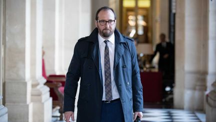 Le député LREM Christophe Arend&nbsp;dans la&nbsp;salle des 4 colonnes, le 13 novembre 2018, à l'Assemblée nationale à Paris. (MAXPPP)