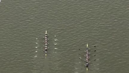 Course d'aviron sur la Tamise. (France 2)