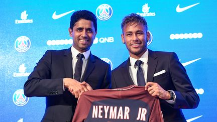 Neymar, la nouvelle recrue du PSG, est arrivé à Paris