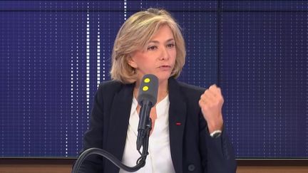 Valérie Pécresse, présidente (Libres !) de la région Île-de-France, invitée du "8h30 franceinfo", ci-contre le 19 décembre 2019.&nbsp; (FRANCEINFO / RADIOFRANCE)