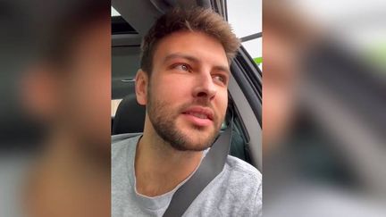 Jimmy Darts teste la générosité des gens dans ses vidéos sur TikTok.&nbsp; (CAPTURE D'ÉCRAN)