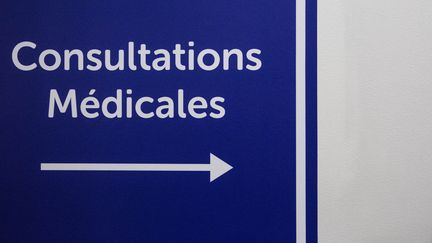 La convention proposée par la Caisse nationale d'assurance maladie nécessite la signature d'au moins un syndicat représentant 30 % des médecins généralistes. (ANTOINE KREMER / HANS LUCAS)