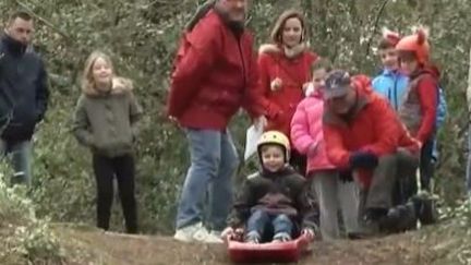 En Vendée, on pratique la luge en forêt