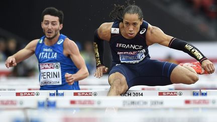  (Pascal Martinot-Lagarde, à droite, et Lorenzo Perini, à gauche, au 110 m haies des Championnats d'Europe d'athlétisme. © MaxPPP /)