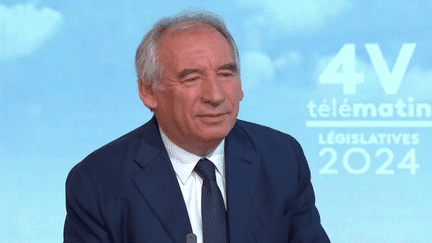 Législatives 2024 : François Bayrou, président du MoDem, dénonce l’existence de "candidats sulfureux, inquiétants, désordonnés" au RN (France 2)