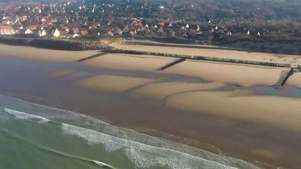 Côte d'Opale : la baie de Wissant menacée par l'érosion