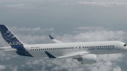 Aéronautique : l'Airbus 220 effectuera son premier vol aux couleurs d'Air France