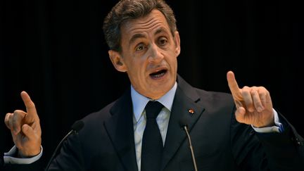 Le pr&eacute;sident des R&eacute;publicains, Nicolas Sarkozy, lors d'un discours devant des &eacute;tudiants, le 29 octobre 2015, &agrave; Moscou (Russie). (KIRILL KUDRYAVTSEV / AFP)