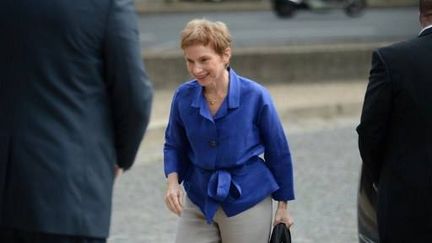 Laurence Parisot arrive au Palais d'Iéna pour la grande conférence sociale, lundi 9 juillet. (MARTIN BUREAU / AFP)