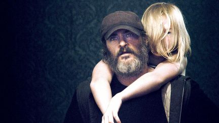 Ekaterina Samsonov et Joaquin Phoenix dans&nbsp;A beautiful day (Copyright SND)