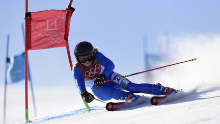 Manuela Moelgg lors de la première manche du Géant des JO de PyeongChang (JAVIER SORIANO / AFP)