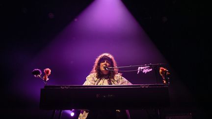 La chanteuse française November Ultra sur la scène du Montreux Jazz Festival en Suisse, le 3 juillet 2022.&nbsp; (SIMON BECKER / LE PICTORIUM / MAXPPP)