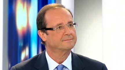 François Hollande au JT de 20h de France 2, dimanche 10 juillet 2011. (France 2)