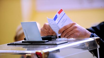 &nbsp; (La prochaine élection présidentielle en France se tiendra les dimanches 23 avril et 7 mai 2017, tandis que les élections législatives auront lieu les dimanches 11 et 18 juin © Maxppp)