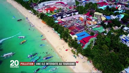 L'île de Boracay (Philippines) s'est transformée en "fosse septique" selon le président Rodrigo Duterte. Le leader philippin a décidé d'interdire l'accès aux touristes. (FRANCE 2)