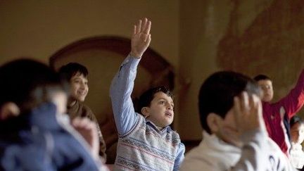 Des écoles s'improvisent dans les mosquées d'Alep (AFP)