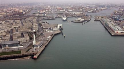 Vue aérienne du port du Havre. (© AFP - Marcel Mochet)