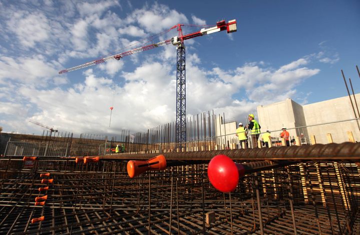 Saint-Paul-lez-Durance dans les Bouches-du-Rhône, le 31 octobre 2013 : vue des travaux de préparation des fondations en béton armé du complexe Tokamak pour le projet ITER (International Thermonuclear Experimental Reactor).&nbsp; (PHOTOPQR / NICE MATIN / MAXPPP)