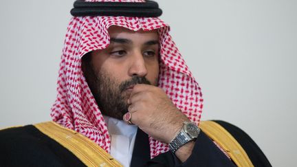 Fils du roi d’Arabie Saoudite et vice-prince héritier, il est aussi conseiller spécial du roi et dirige le cabinet royal. A 30 ans, il est le plus jeune ministre de la Défense au monde.
  (AFP/ Ria Novosti )