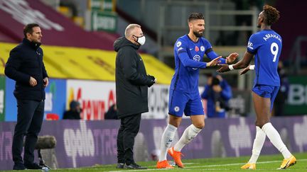 Olivier Giroud qui entre en jeu, une scène de moins en moins fréquente à Chelsea (ALEX LIVESEY / POOL)