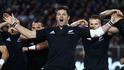 Le capitaine des All Blacks Richie McCaw lors d'un test-match entre la Nouvelle-Z&eacute;lande et l'Irlande, le 16 juin 2012, &agrave; Christchurch (Nouvelle-Z&eacute;lande).&nbsp; (PHIL WALTER / GETTY IMAGES ASIAPAC)